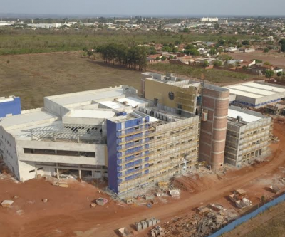 Com dinheiro em caixa, Governo tem dificuldades para comprar equipamentos e inaugurar hospital em TL
