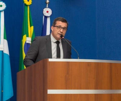 Vereador solicita implantação de redutor de velocidade na BR 158, próximo a rotatória do bairro Montanini