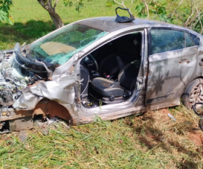 Quatro pessoas ficam presas às ferragens em acidente entre Três Lagoas e Inocência 