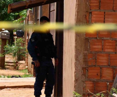 Morto em confronto com a PM é suspeito de execuções e tinha mochila com arma, munições e drogas