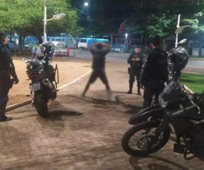 Para coibir crimes na cidade, Operação da PM aborda 17 pessoas e vistoriam veículos em Três Lagoas 