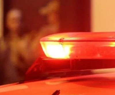 Homem é espancado e jogado em buraco durante roubo de carro