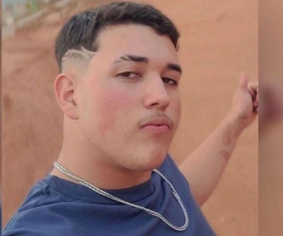 Jovem morre em batida de motos em Ribas do Rio Pardo