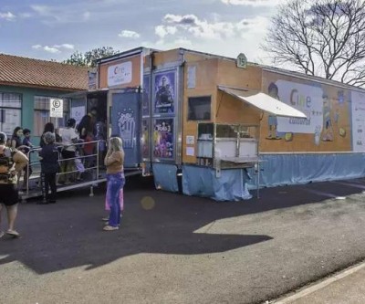 Três Lagoas recebe carreta de cinema com exibições gratuitas 