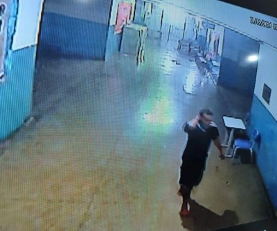 Criminosos invadem escola na Capital e defecam em instalações de escola 