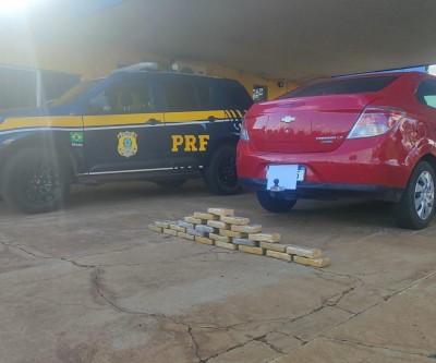 PRF descobre mais de 25 kg de cocaína escondidos em 