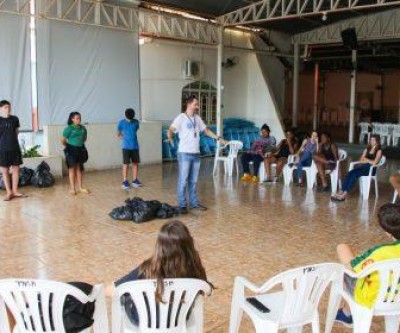 De Olho no Futuro! Crianças da Catequese Aprendem Sobre Meio Ambiente em Oficina da Prefeitura de Três Lagoas