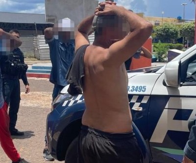 Polícia faz “limpa” na Rodoviária e prende três pessoas com drogas em Três Lagoas
