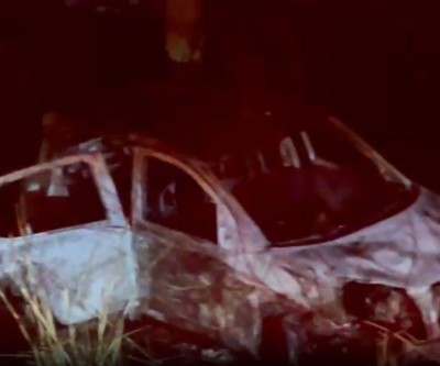 Carro carregado com maconha pega fogo durante fuga da PRF em Campo Grande