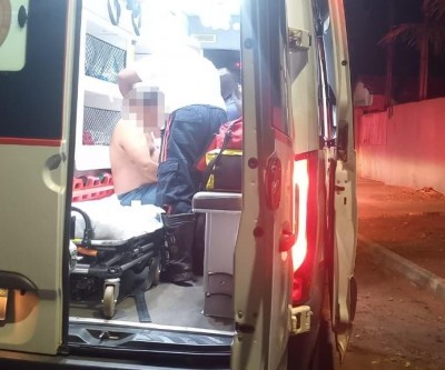 VEJA O VÍDEO: Filho agride a própria mãe de 65 anos com socos e acaba esfaqueado pela idosa em Três Lagoas