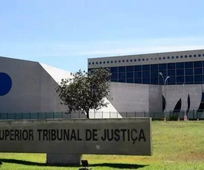 “Era namoro”? Justiça diz não: Homem que se relacionou com menina de 13 anos é condenado a 8 anos de prisão