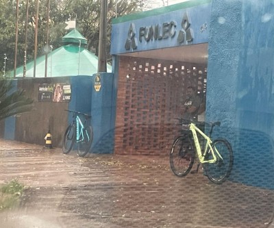 Chuva atrasa agenda de candidatos a deputado estadual e deixa movimento tímido nas escolas de Três Lagoas