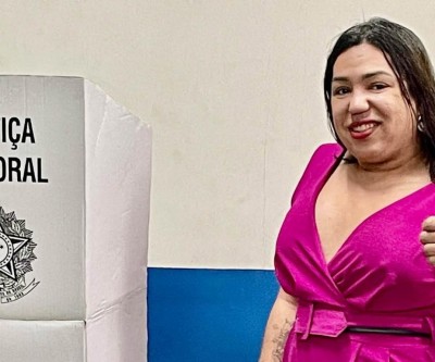 Júlia News vota nas primeiras horas da manhã na escola Funlec, em Três Lagoas
