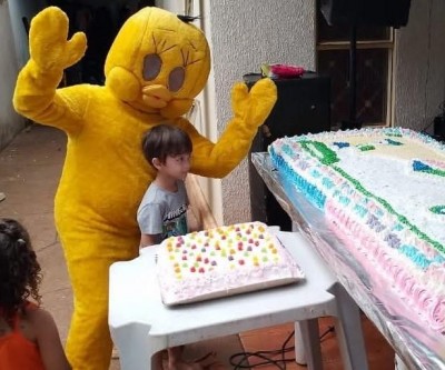 Ainda dá tempo de ajudar na festa das crianças da Vila Haro, com doações para a confecção do bolo e brinquedos