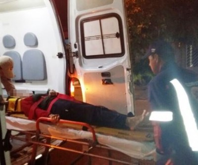 Idosa que fazia janta desmaia e por pouco não provoca incêndio em residência 