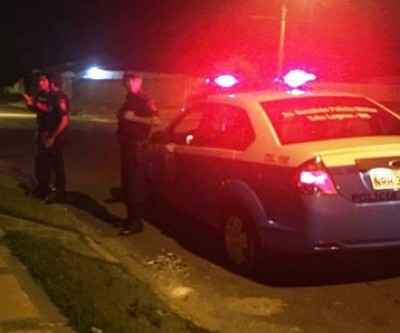 Mulher é vítima de roubo na noite deste domingo, em Três Lagoas 