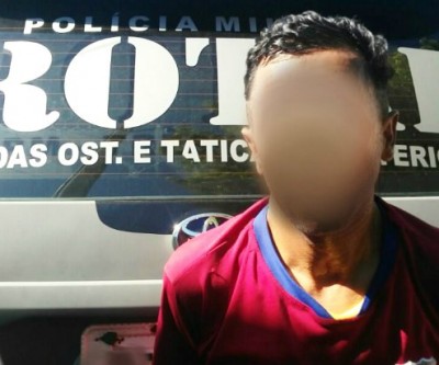Após tentativa de furto, homem com mandado de prisão em aberto é preso pela PM 