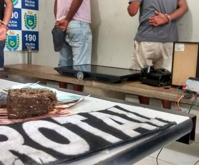 ROTAI prende três pessoas por tráfico de drogas e receptação no Novo Aeroporto