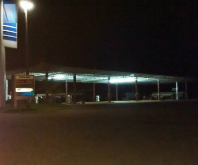 Bandidos abastecem R$7,00 e depois praticam roubo em posto de combustível