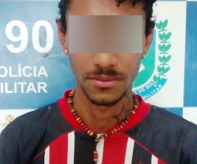 Jovem furta celular e depois oferece por troca em rede social