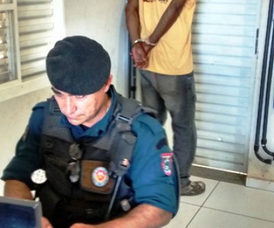 Homem tenta praticar roubo e é detido pela Patrulha Rural