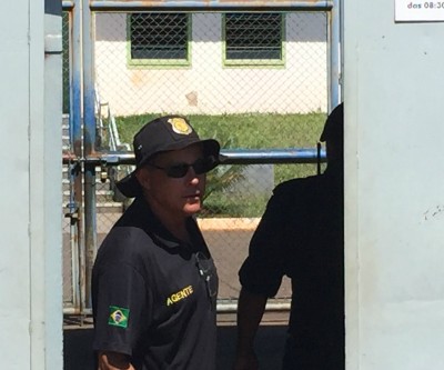 Presos iniciam “quebra quebra“ e tentam invadir cela forte da cadeia 