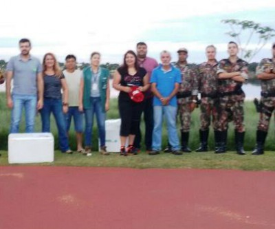 Ovos de jacaré encontrados na lagoa são levados para Ilha Solteira-SP 