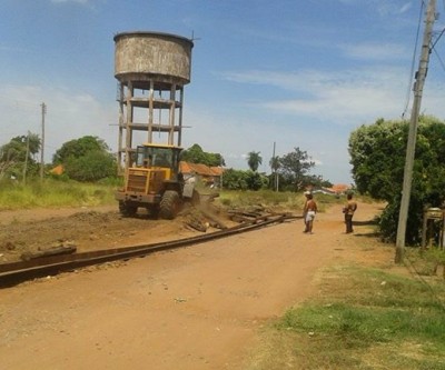 Trilhos na área central de Três Lagoas começam a ser retirados 