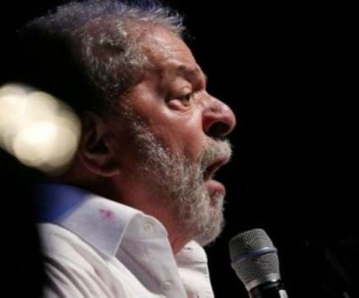 Acusado de tentar obstruir Lava Jato, Lula depõe nesta terça