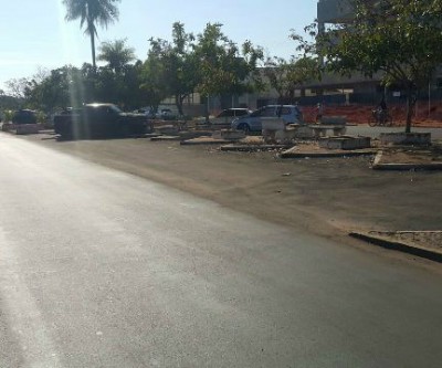 Av. Eloy Chaves tem um único cruzamento reasfaltado com espessura diferenciada