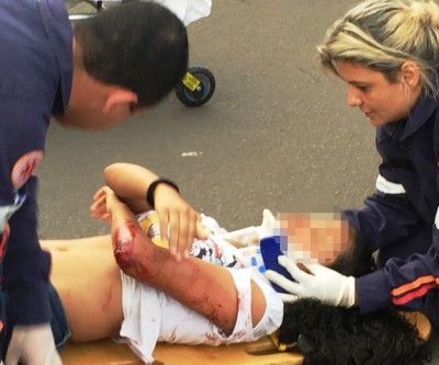 Em atropelamento, adolescente de 12 anos é jogada contra para-brisa de veículo 