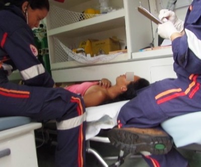Jovem tenta suicídio, mas é salva pelo marido