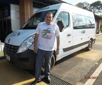 Deputado Eduardo Rocha garante veículo para Saúde e anuncia mais 5 ambulâncias