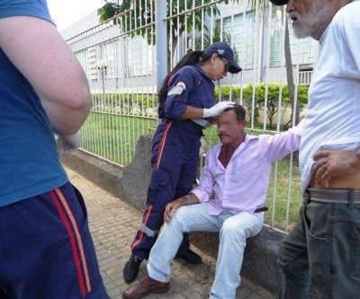 Para comemorar o final de semana, “bebum” toma todas e dá trabalho ao SAMU 