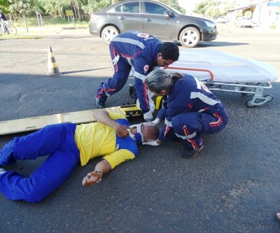  Funcionário dos Correios fica ferido em acidente no Jardim Alvorada