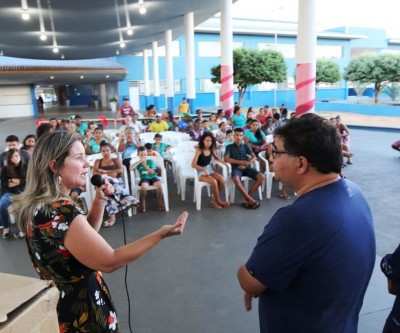 Famílias dos CRAS São João e Ana Maria Moreira ganham Cestas de Natal