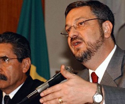 Ministro do STF nega pedido para soltar Palocci