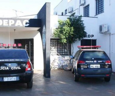 Marido agride mulher em festa, atropela convidados e invade delegacia aos tapas com homem