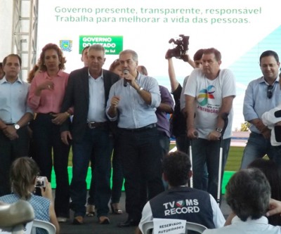 Administração de Reinaldo Azambuja é aprovada por 70,97%, aponta pesquisa