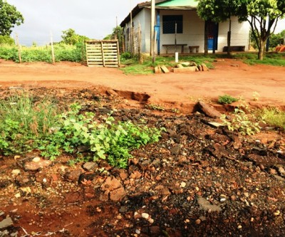 Moradores do bairro Jardim Brasília reclamam de abandono e culpam prefeitura para o descaso