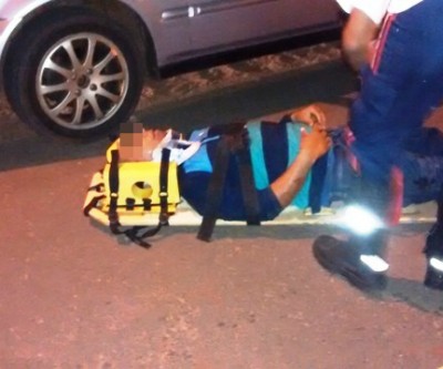 Motociclista com sinais de embriaguez colide na traseira de camionete