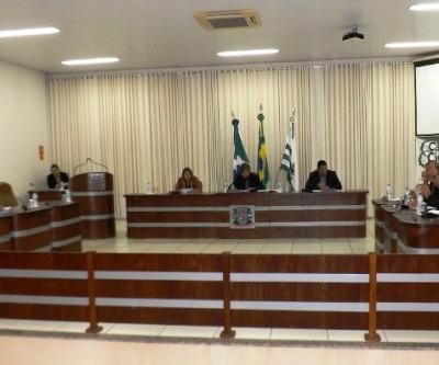 Câmara cobra reajuste que não teria sido repassado a professores 