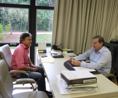 Deputado Eduardo Rocha recebe Vereador do Município de Três Lagoas