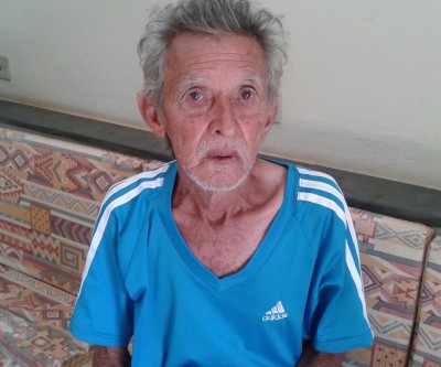 Idoso perdido tenta encontrar família em Três Lagoas