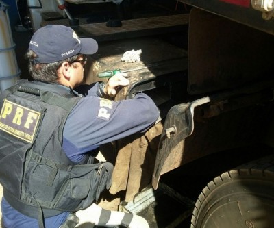 Carga com cerca de meia tonelada de pasta base de cocaína é apreendida pela PRF