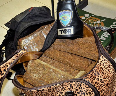 Adolescente apreendida com drogas em Araçatuba pegou maconha em Três Lagoas 