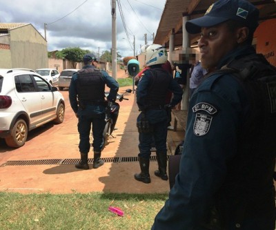 Ladrão que invadiu igreja para furtar mostrou que é bom de “corrida” 