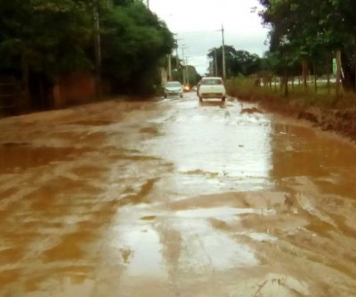 Moradores pedem socorro a “Guerreiro” e dizem que estão abandonados 