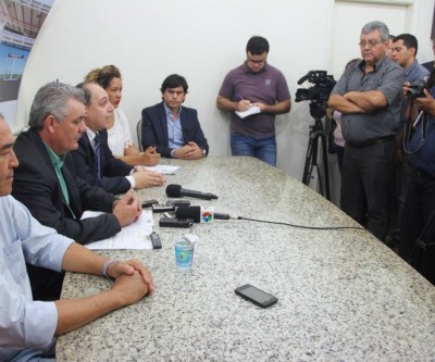 “Não tenho nada a esconder”, diz Angelo Guerreiro em coletiva com a imprensa