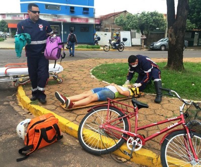 Criança de 11 anos que seguia para a escola sofre acidente no bairro Santo André 